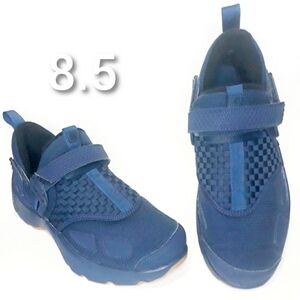 Jordan Trunner LX.   Size 8.5
